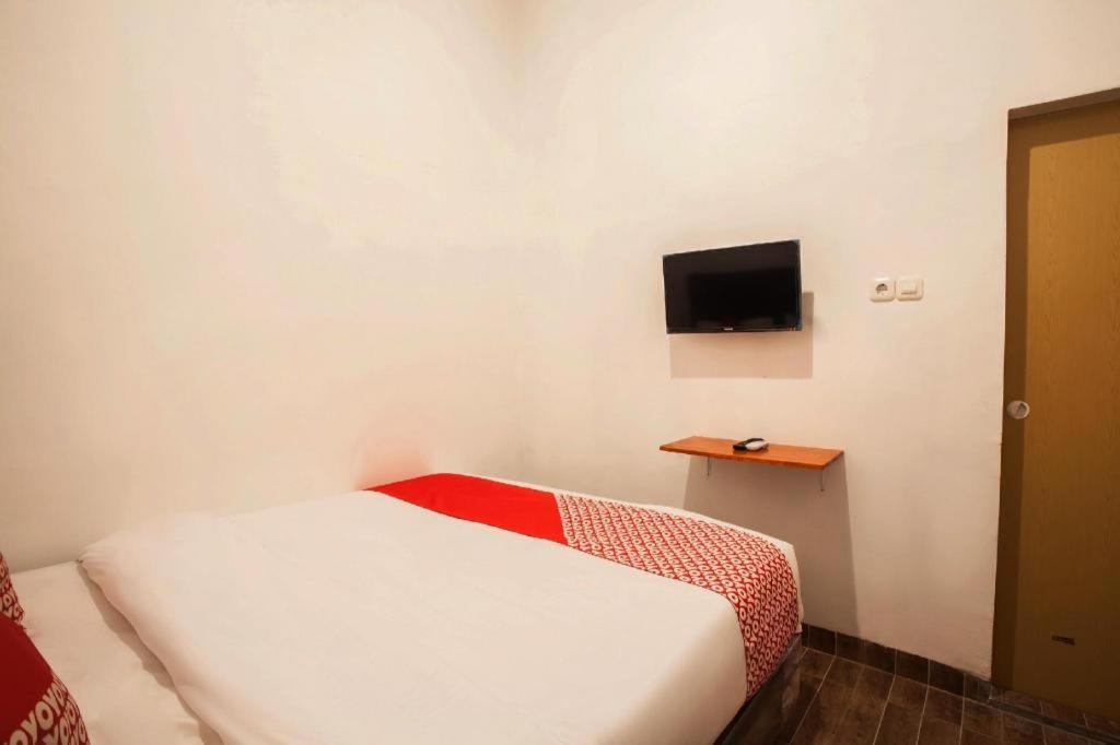 Oyo 2720 Sutomo Inn Medan Luaran gambar