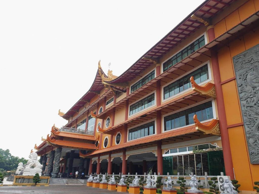 Oyo 2720 Sutomo Inn Medan Luaran gambar