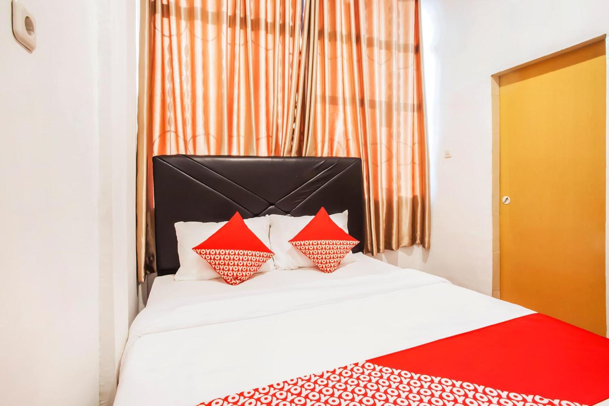 Oyo 2720 Sutomo Inn Medan Luaran gambar