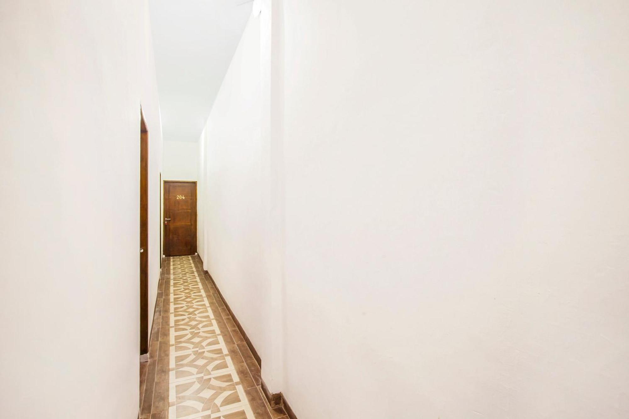 Oyo 2720 Sutomo Inn Medan Luaran gambar