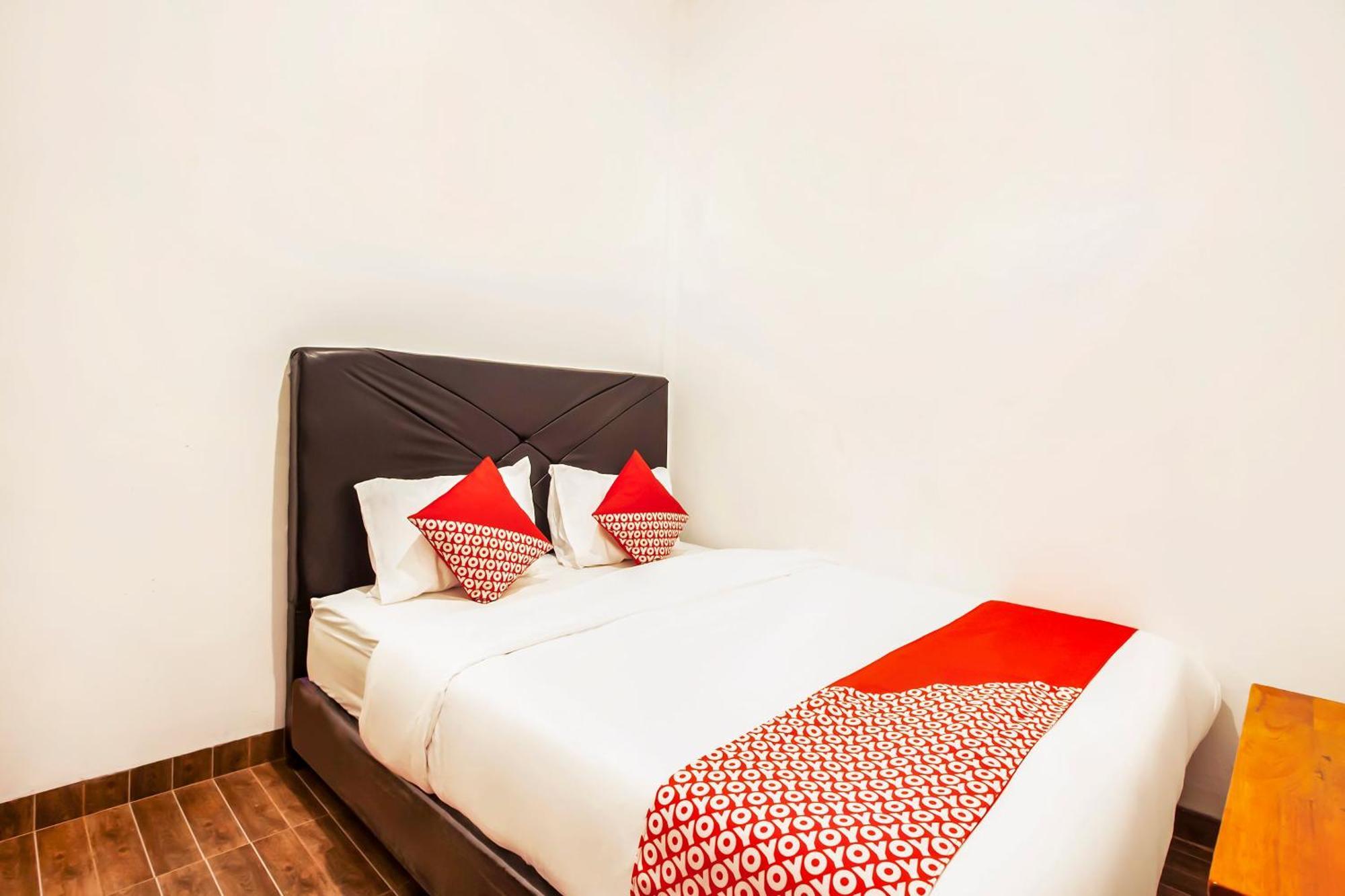 Oyo 2720 Sutomo Inn Medan Luaran gambar