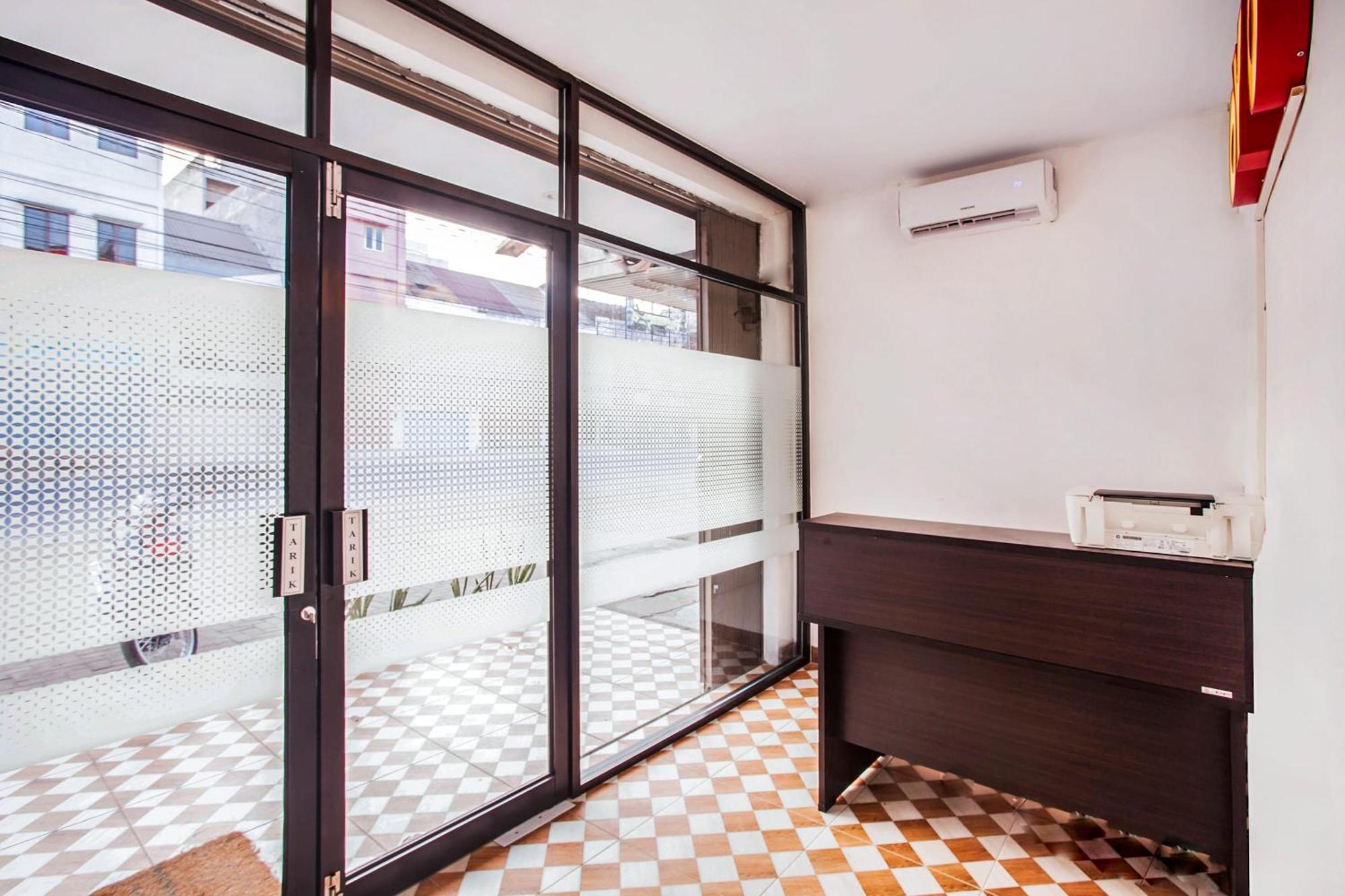 Oyo 2720 Sutomo Inn Medan Luaran gambar